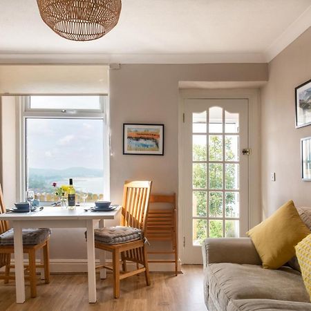 Windy Ridge Terrace With Beautiful Sea Views, North Wales Coast Villa Old Colwyn Exterior photo
